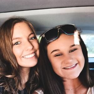 Meet your Posher, Ellie